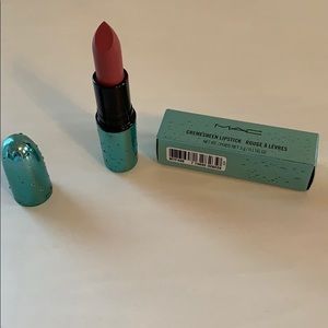 Mac alluring aquatics mystical lipstick